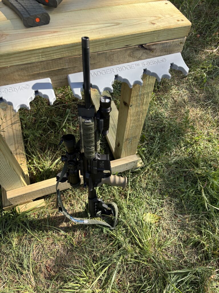 Customer photo of 5-9 rest on his home built bench
